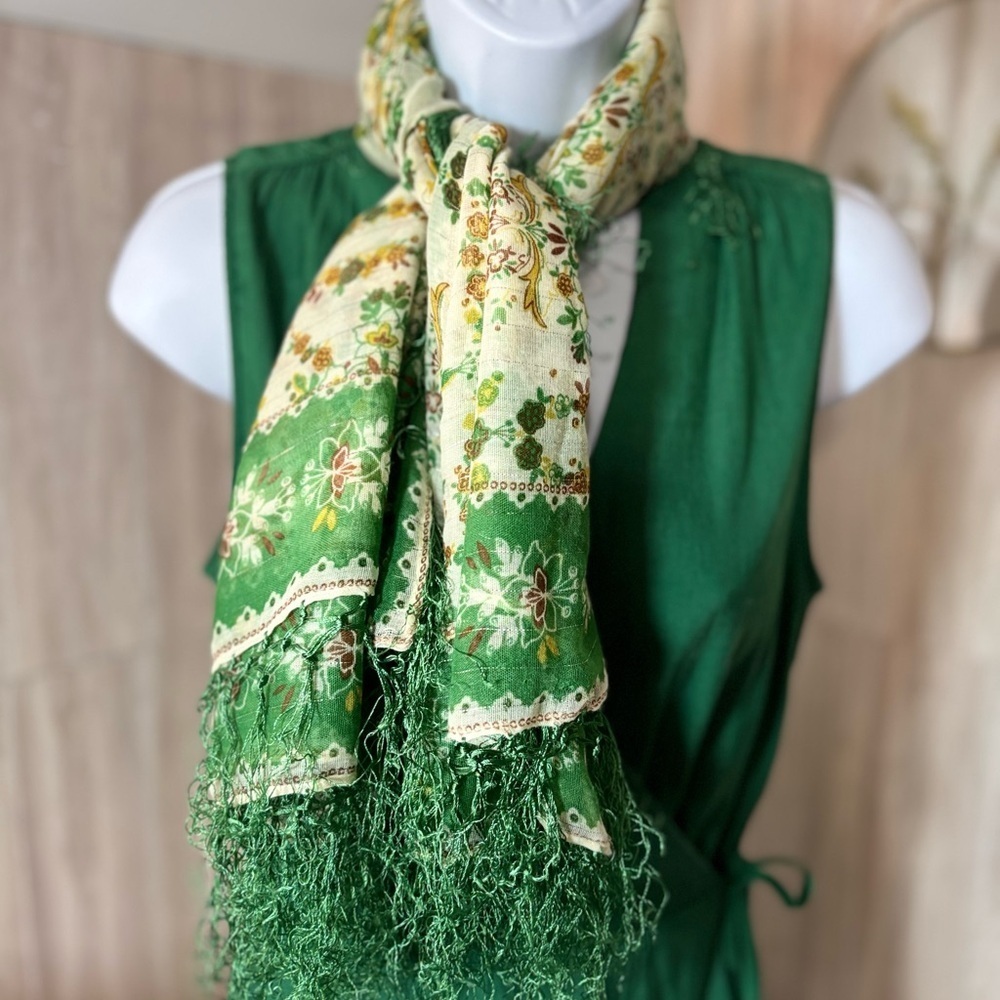 Vintage Gorgeous Vibrant Floral Green Gold and Cream Scarf Springtime
